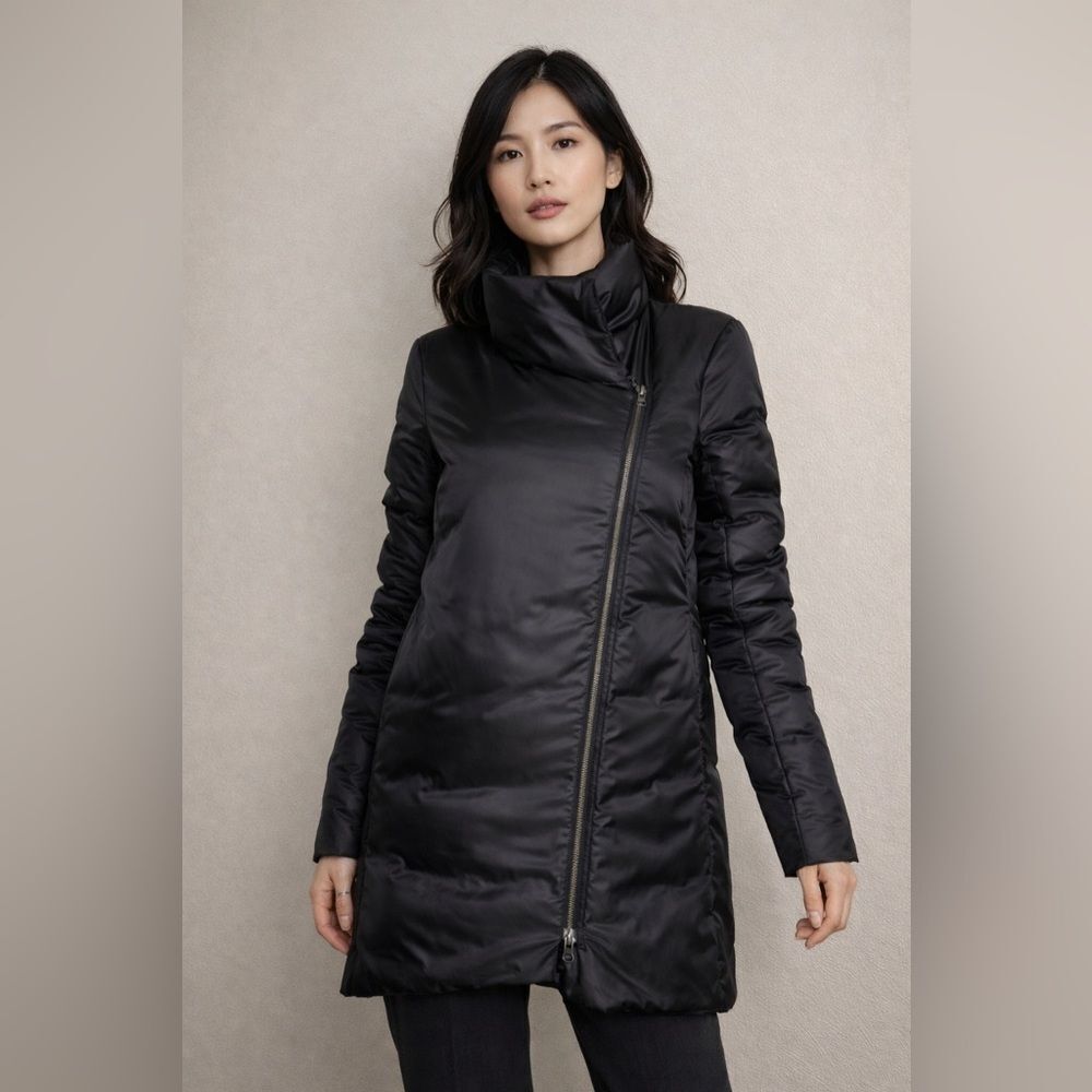 Helmut Lang Asymmetrical Zippered Down Cocoon Coat